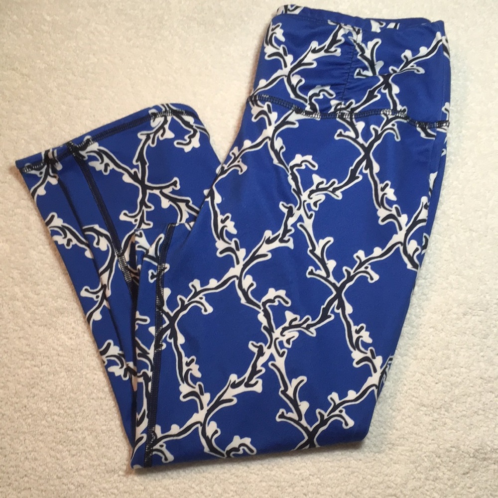 Crown and Ivy Sport leggings